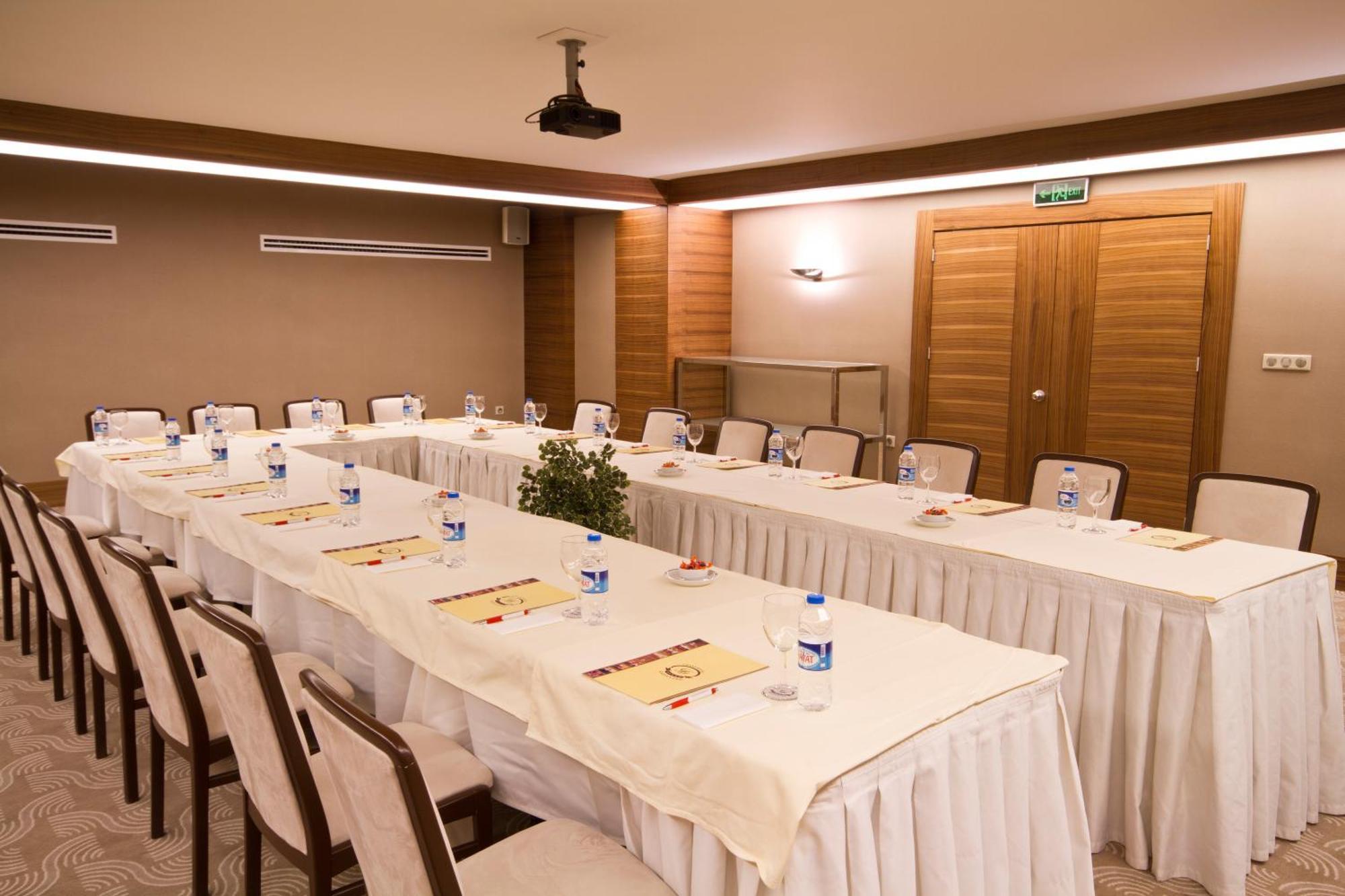 Grand Hotel Gaziantep Luaran gambar