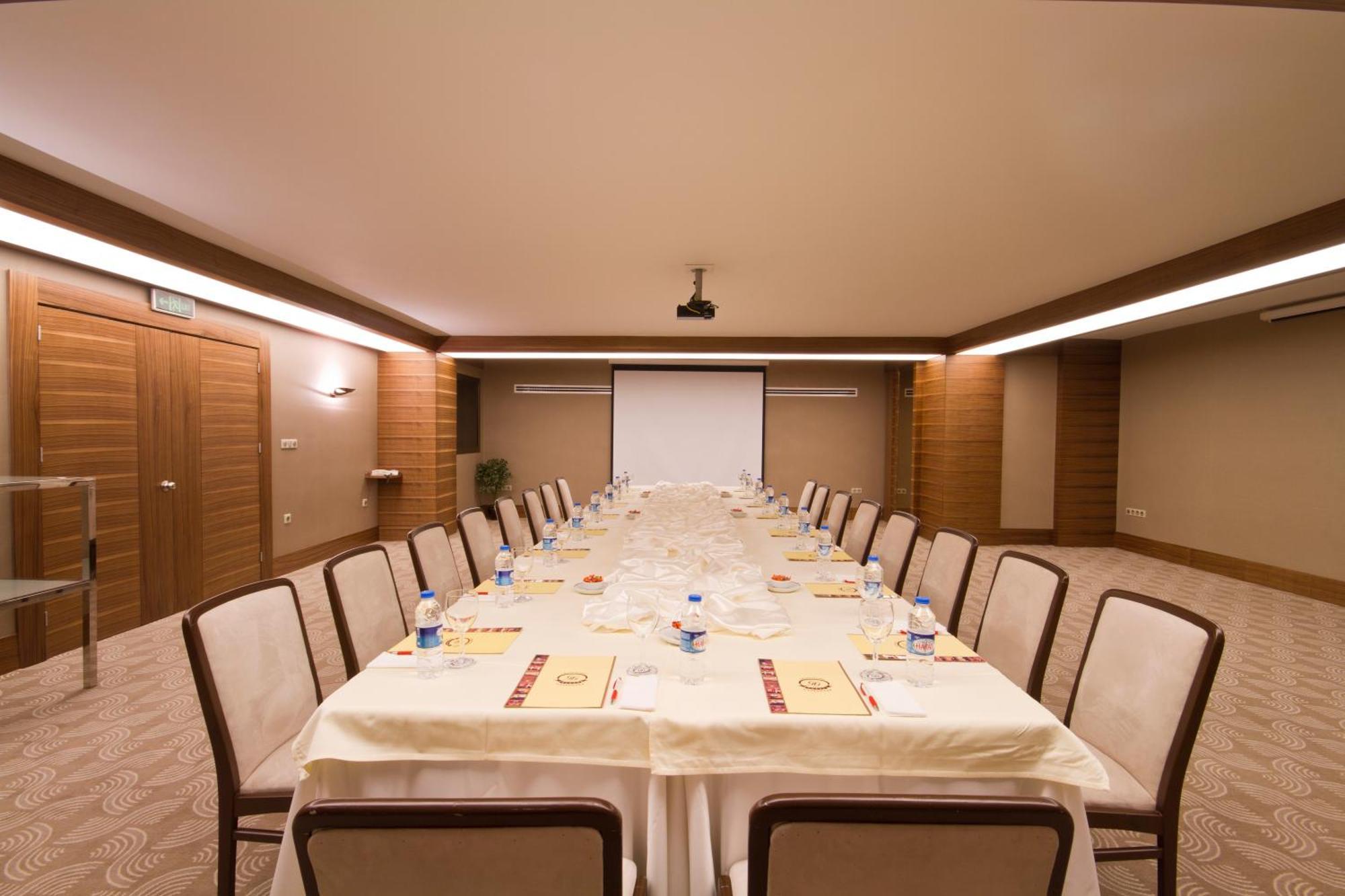 Grand Hotel Gaziantep Luaran gambar